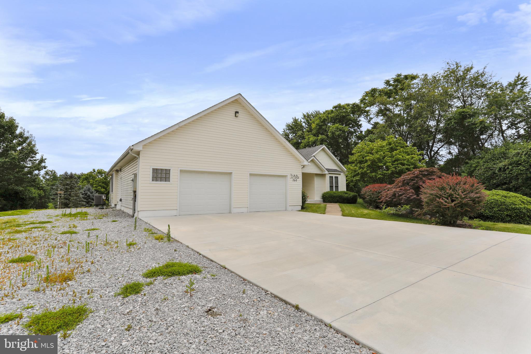 252 Pheasant Hill Road Summit Point, WV 25446 - Photo 54 of 65