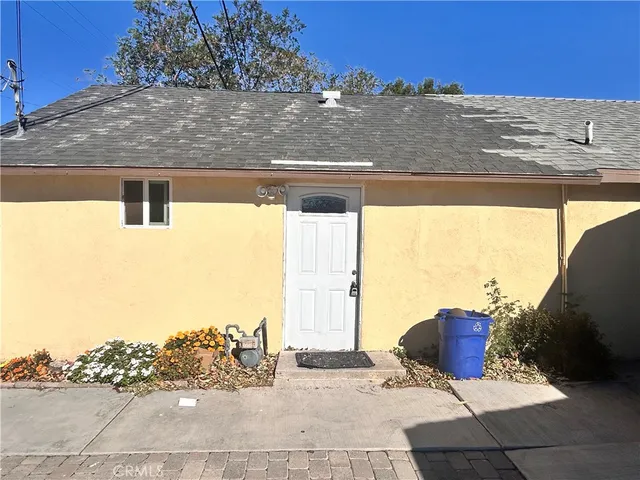 $2,195 | 8017 Laurel Avenue, Fontana, CA 92336