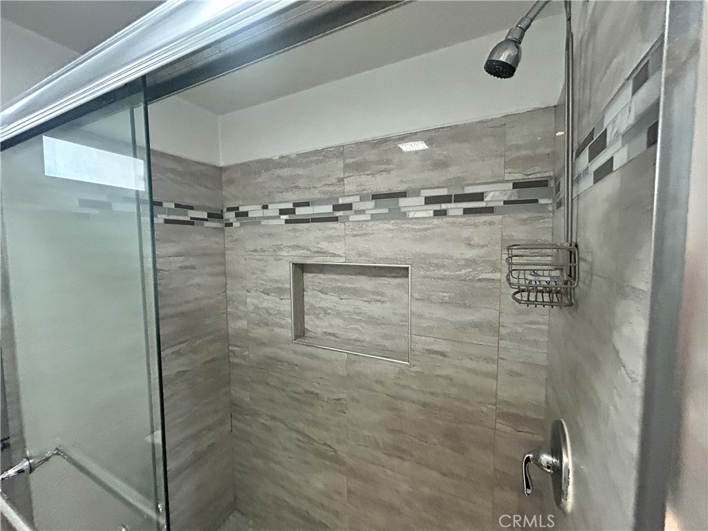 8017 Laurel Avenue Fontana, CA 92336 - Photo 8 of 17