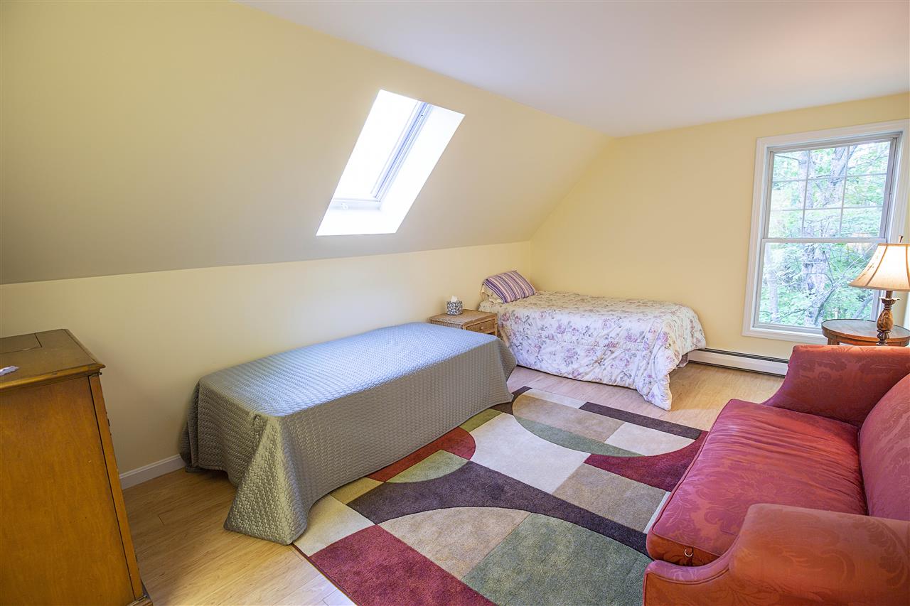 144 Silk Farm Road Concord, NH 03301 - Photo 8 of 20