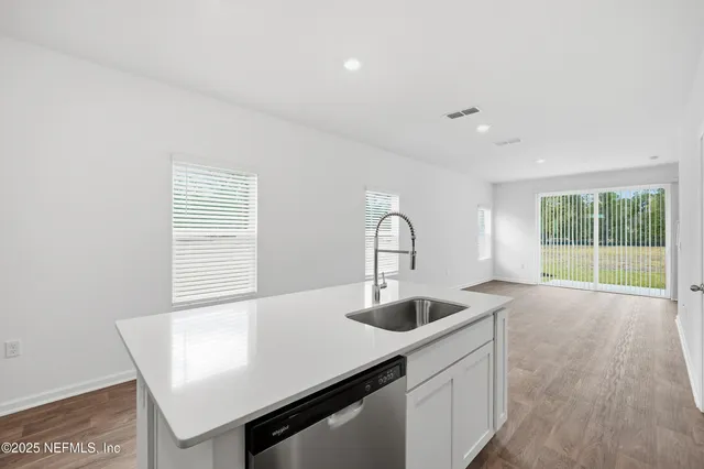 $1,650 | 5663 Coppers Edge Lane, Jacksonville, FL 32254