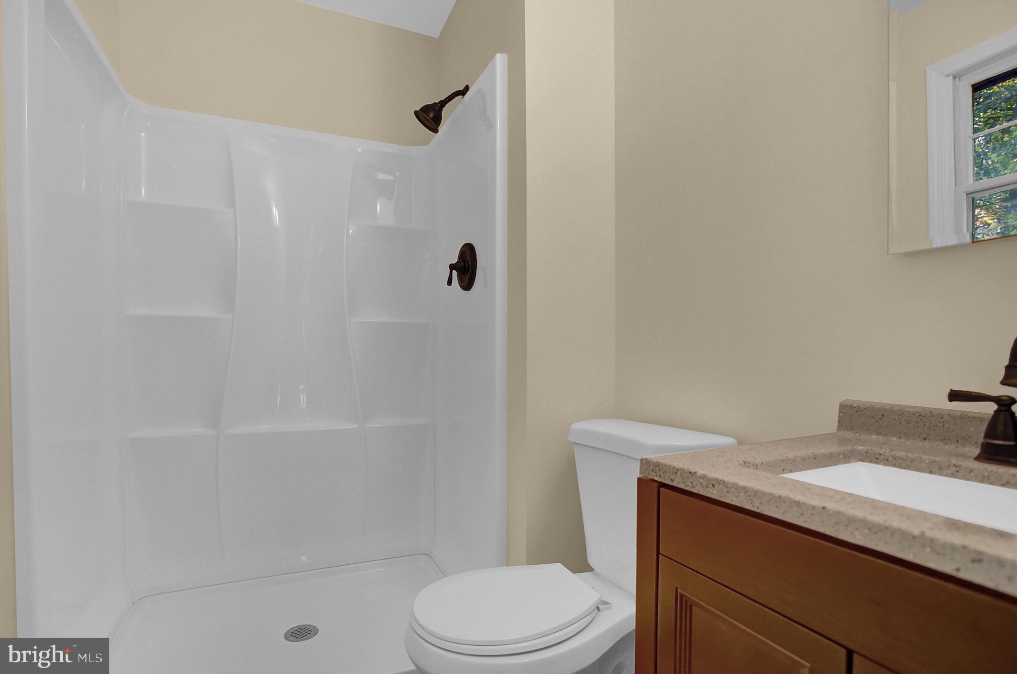 3560 Bowers Road Stewartstown, PA 17363 - Photo 25 of 31 Owners Bath