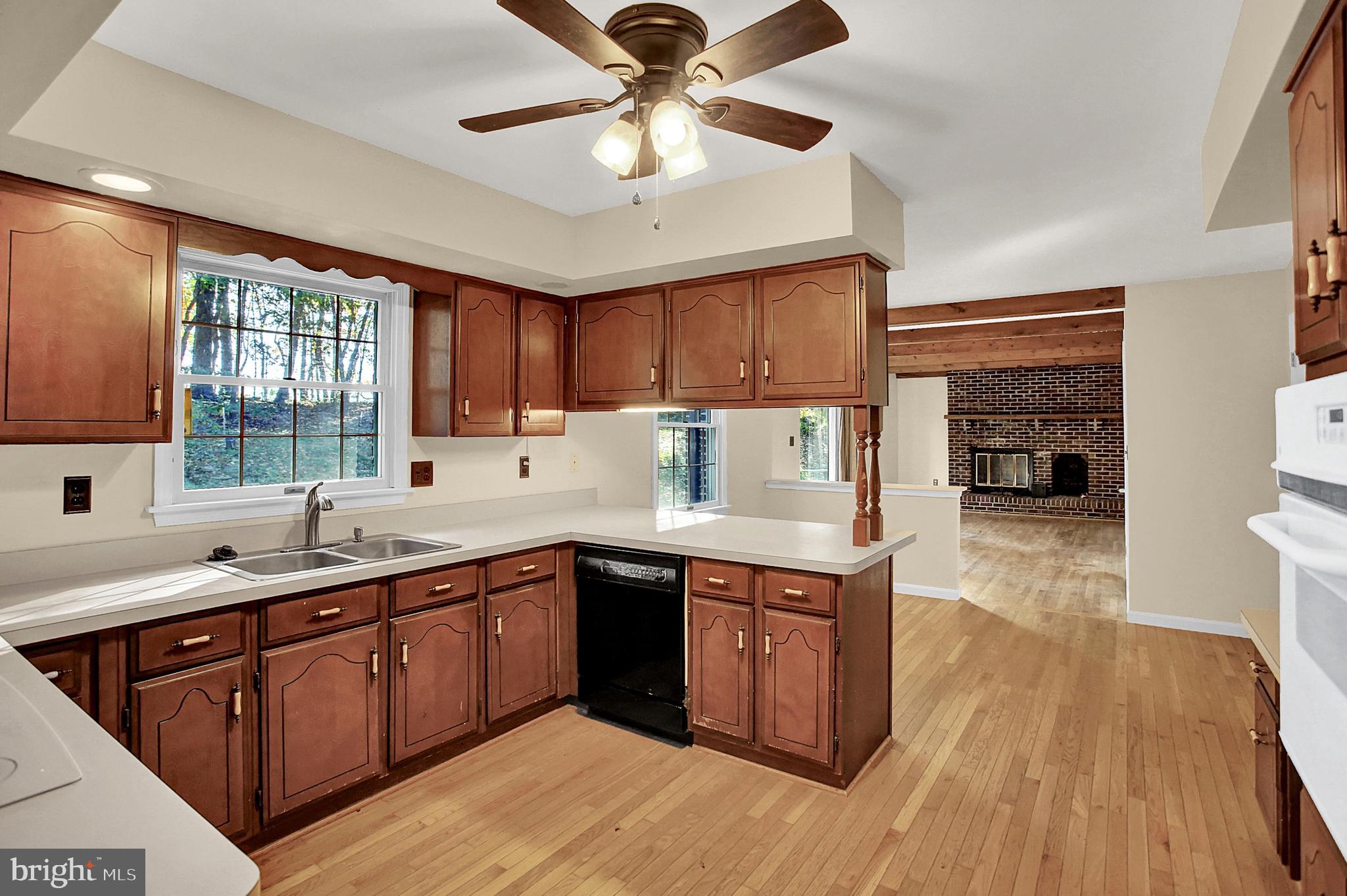3560 Bowers Road Stewartstown, PA 17363 - Photo 10 of 31 Kitchen