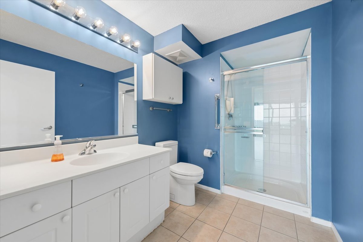800 Elgin Road, Unit 1412 Evanston, IL 60201 - Photo 8 of 17
