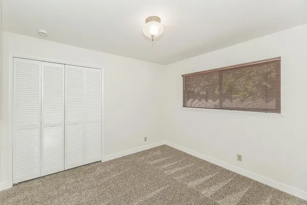 $359,000 | 862 North Bates Avenue, Dinuba, CA 93618