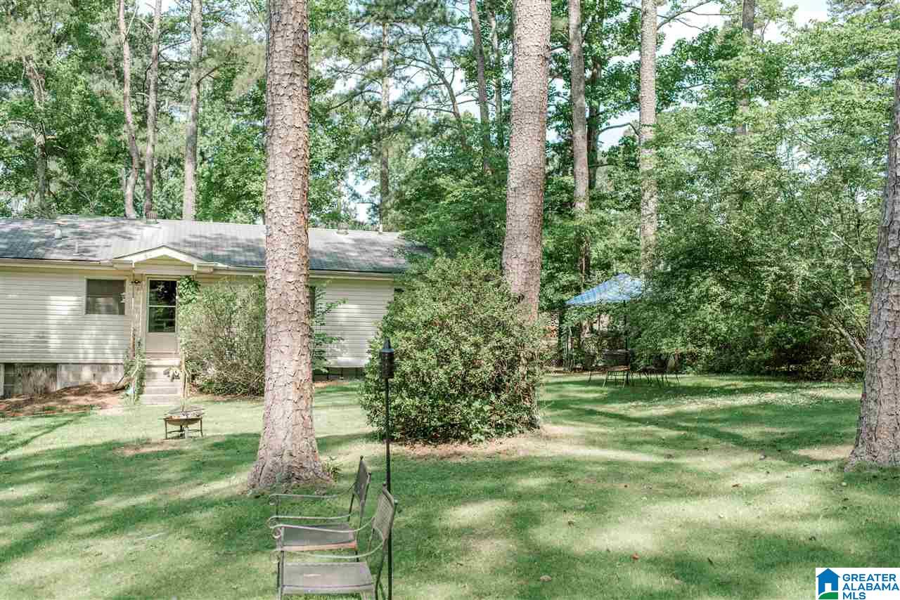 1117 Barnisdale Road Birmingham, AL 35235 - Photo 2 of 17