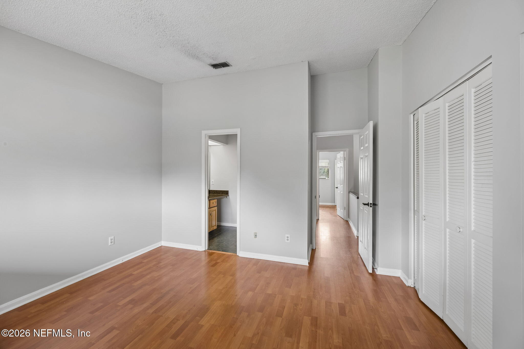 3801 Crown Point Road, Unit 1183 Jacksonville, FL 32257 - Photo 13 of 31 primary bedroom upstairs