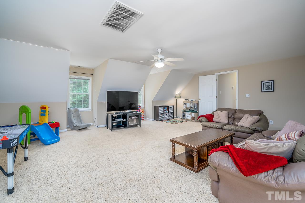 4800 Sandberry Lane Raleigh, NC 27613 - Photo 22 of 30 Gallery Image 22