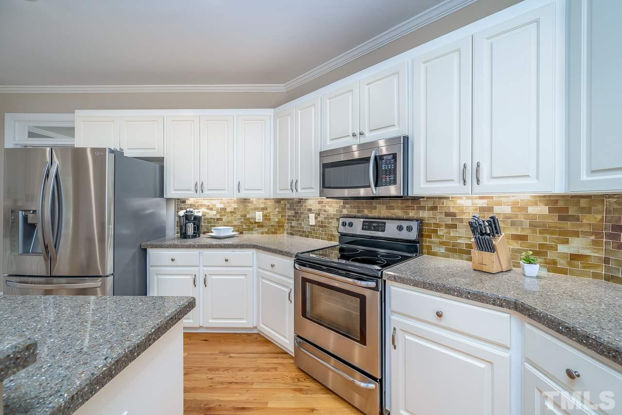 4800 Sandberry Lane Raleigh, NC 27613 - Photo 8 of 30 Gallery Image 8