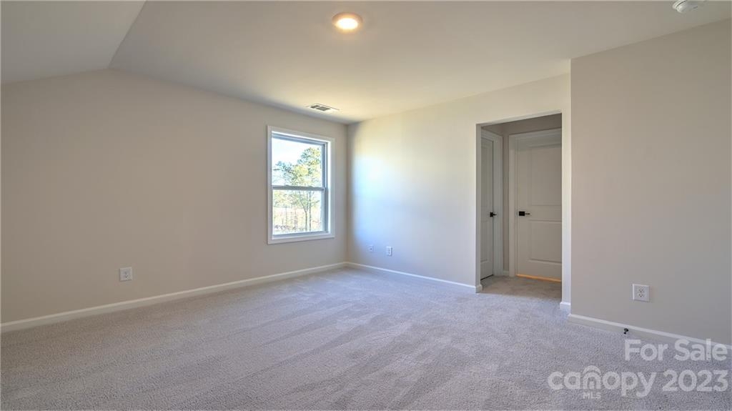 139 Fox Cove Road Hendersonville, NC 28792 - Photo 34 of 36 Gallery Image 34