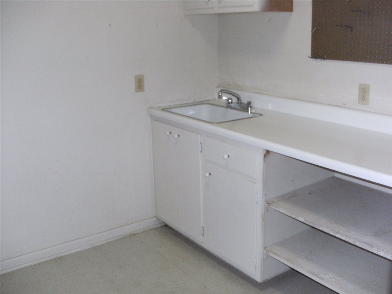 3405 Spring Branch Road Bloomington, IN 47401 - Photo 23 of 30