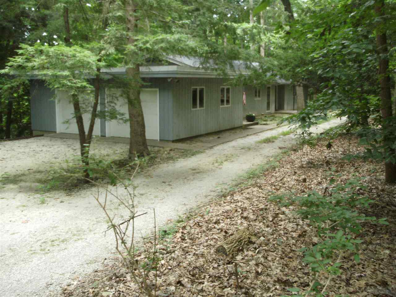 3405 Spring Branch Road Bloomington, IN 47401 - Photo 4 of 30