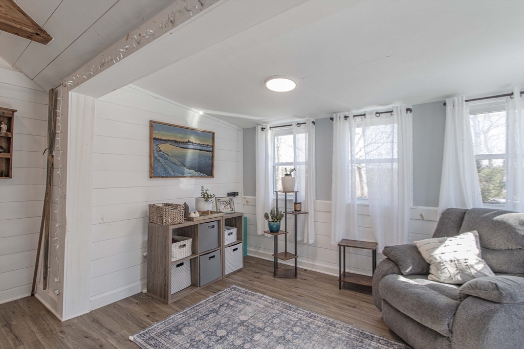 21 Bisbee Street Wareham, MA 02576 - Photo 18 of 38