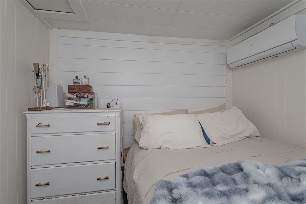21 Bisbee Street Wareham, MA 02576 - Photo 24 of 38