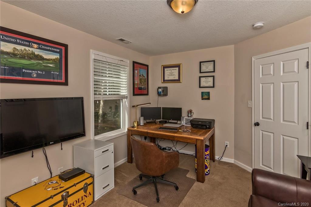 15 Parrot Road Candler, NC 28715 - Photo 22 of 41 Gallery Image 22