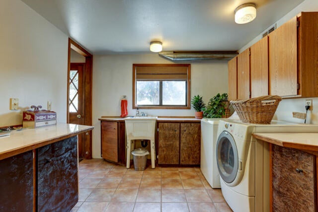 63825 Pioneer Loop Bend, OR 97701 - Photo 19 of 38 63825 Pioneer Lp-18