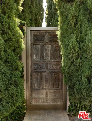 a view of backyard with green space