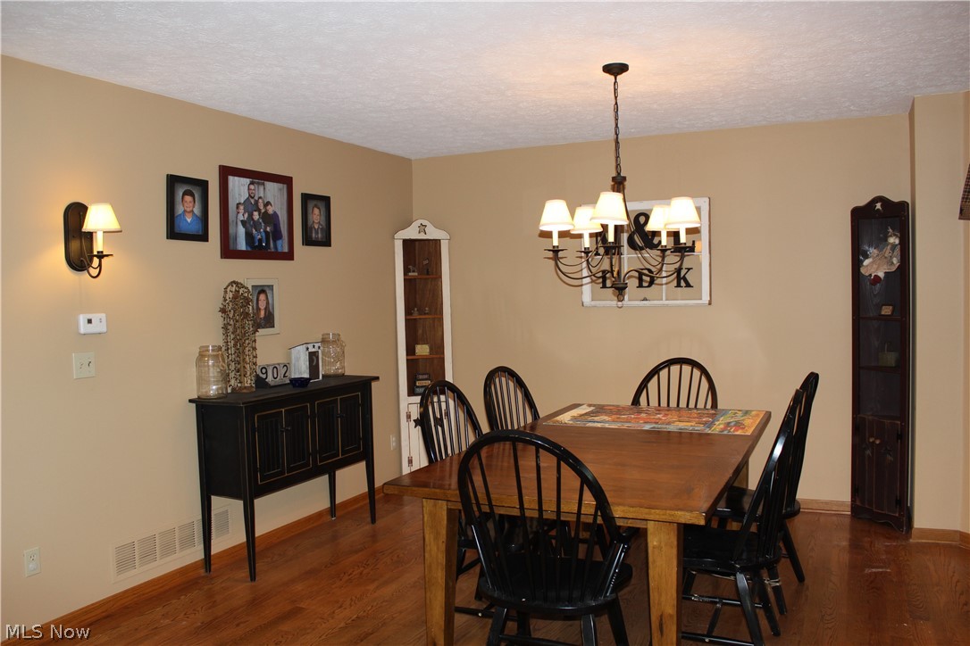 12881 Diagonal Road Lagrange, OH 44050 - Photo 22 of 31