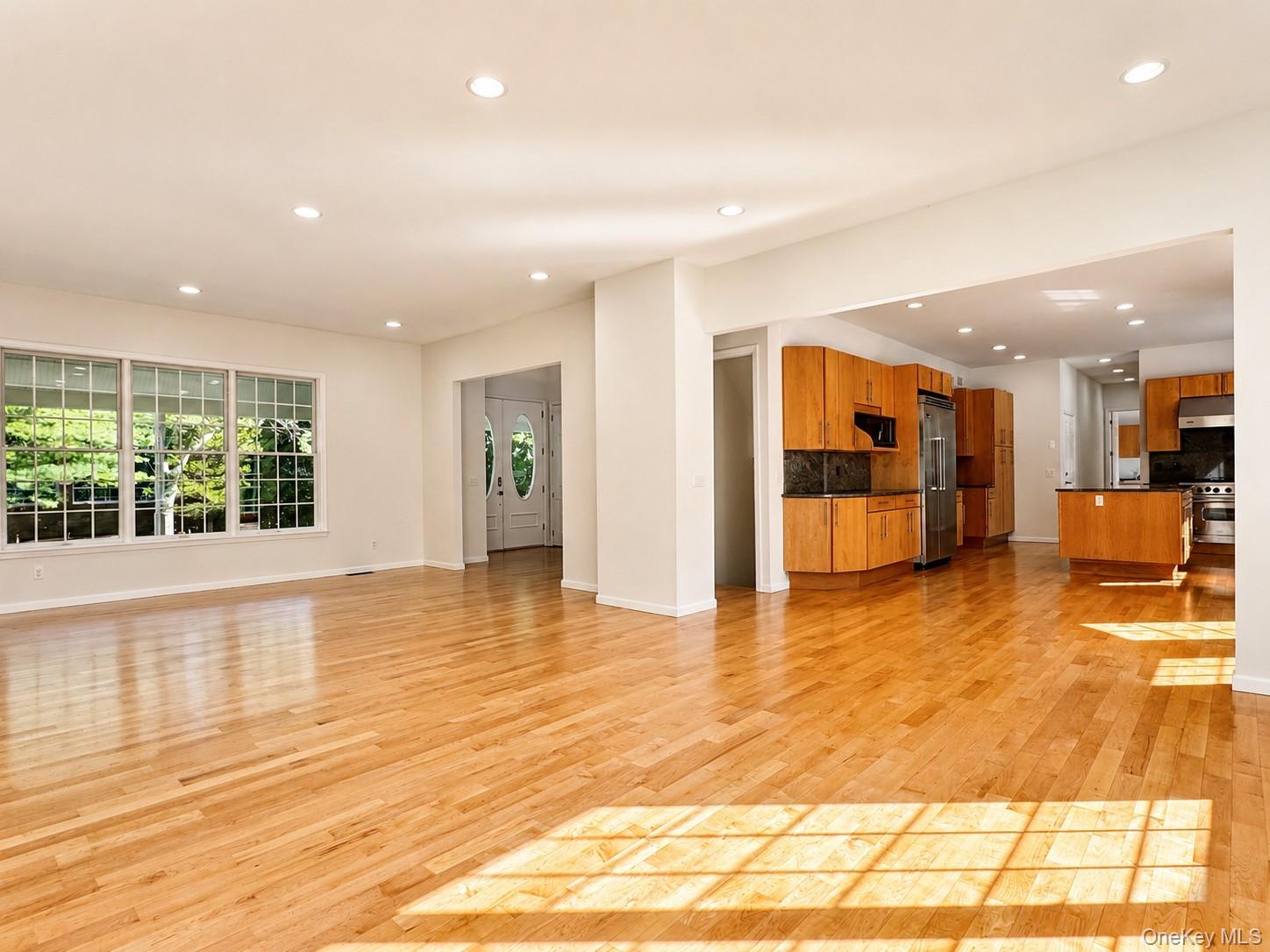 61 Shore Road, Unit B Mount Sinai, NY 11766 - Photo 13 of 45 Gallery Image 13