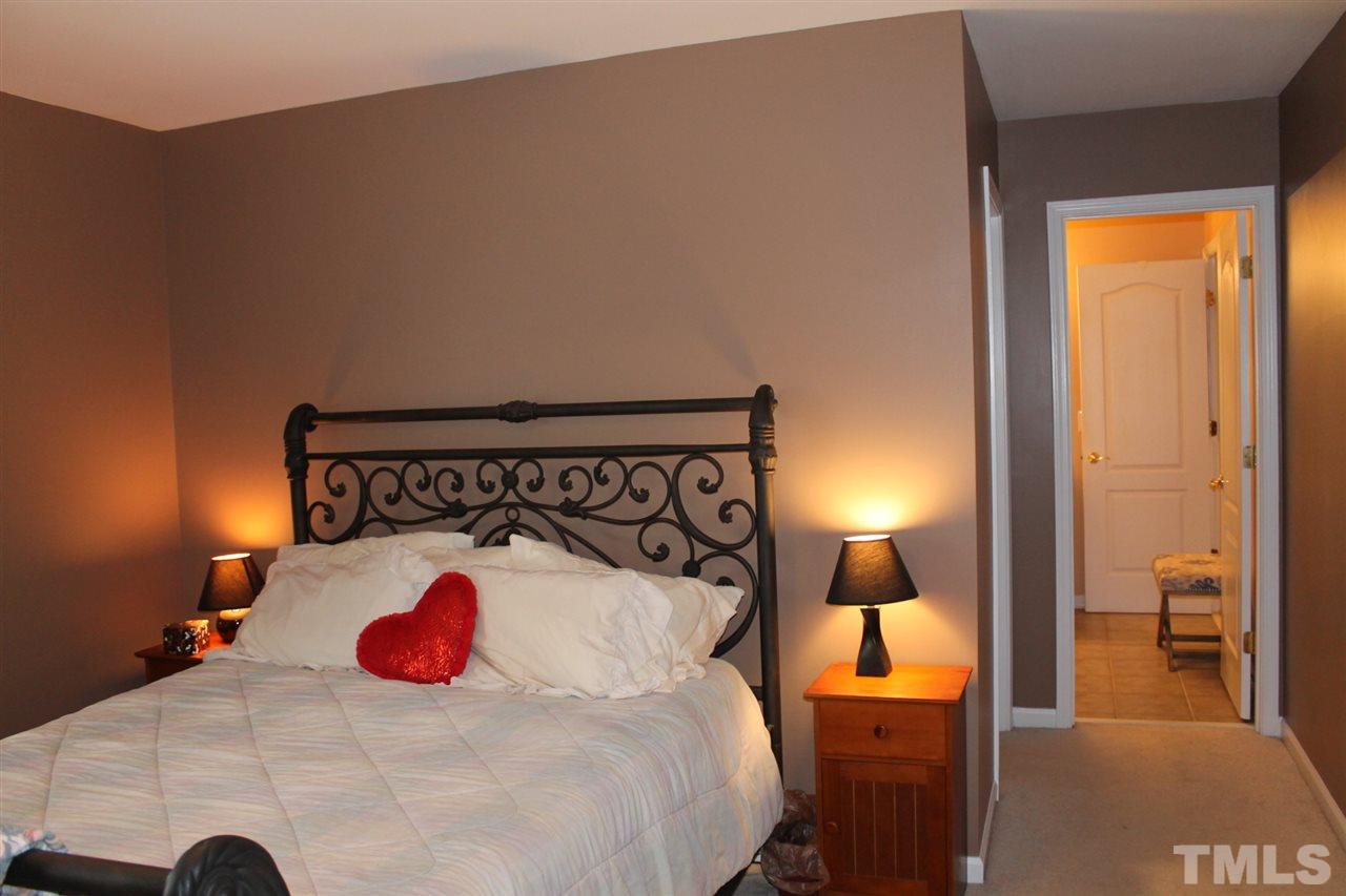 7710 Del Monte Drive Raleigh, NC 27613 - Photo 20 of 25