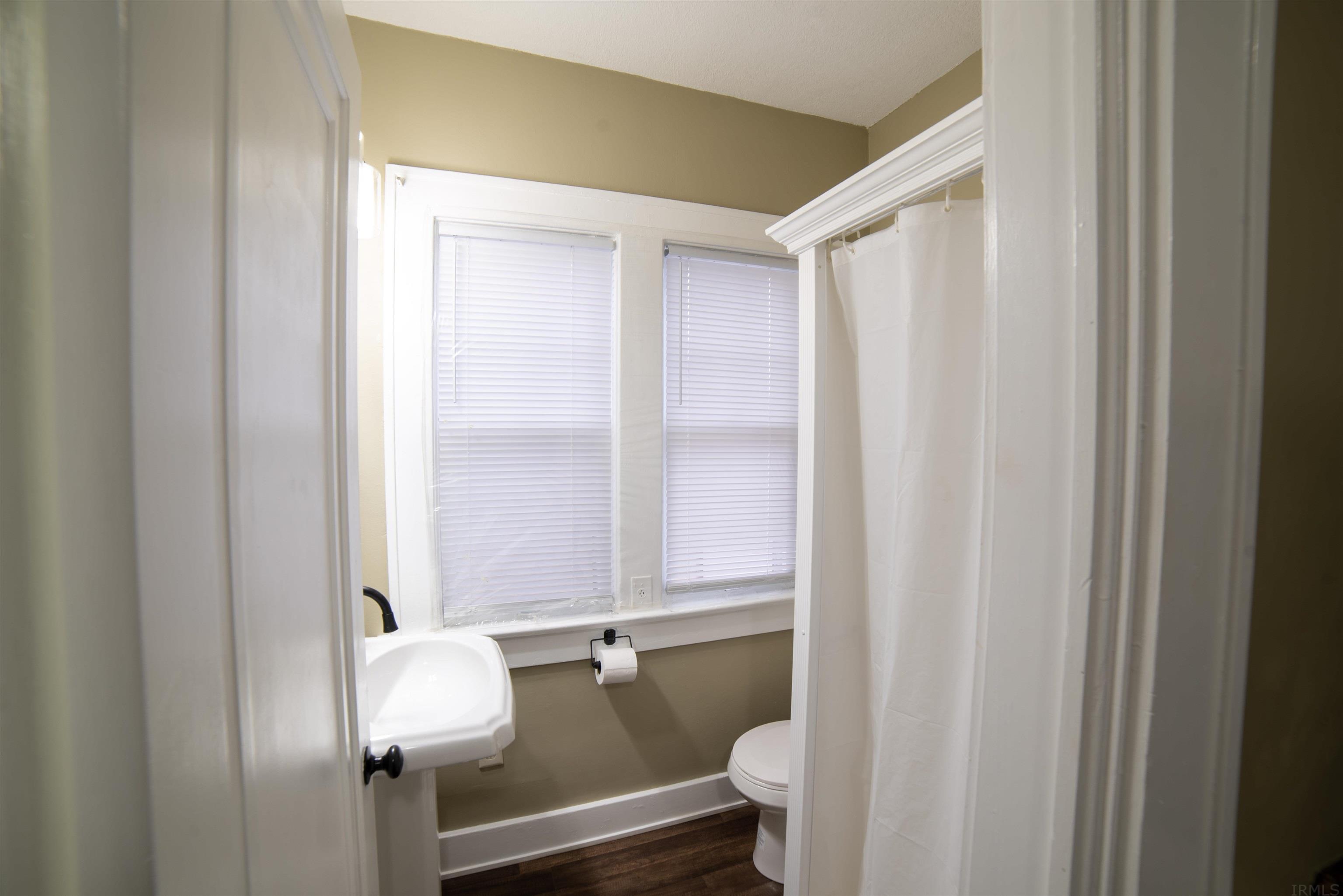 4220 South Calhoun Street Fort Wayne, IN 46807 - Photo 14 of 22