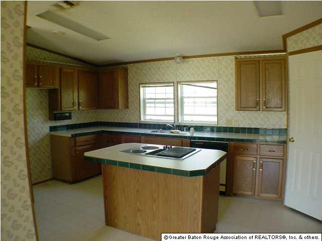 43401 Churchpoint Road Gonzales, LA 70737 - Photo 4 of 7 Gallery Image 4