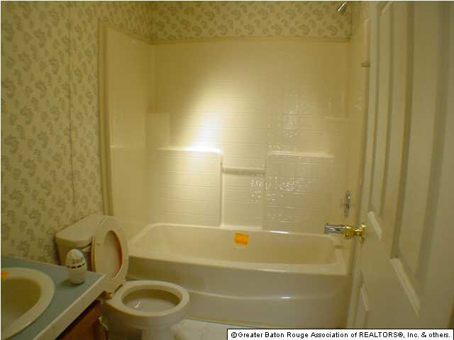 43401 Churchpoint Road Gonzales, LA 70737 - Photo 5 of 7 Gallery Image 5
