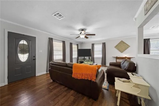 $229,000 | 101 Easy Street, Valley Mills, TX 76689