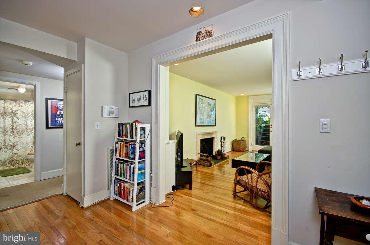 1915 Calvert Street Northwest, Unit 2 Washington, DC 20009 - Photo 8 of 14 Interior (General)