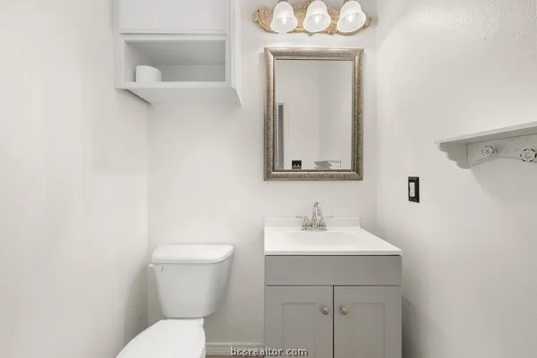 $705,448 | 12 Raven's Nest, Bryan, TX 77808