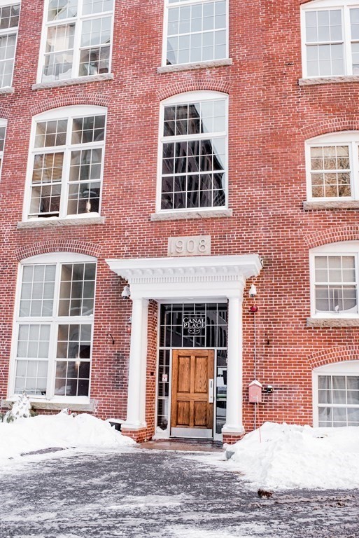 200 Market Street, Unit 3213 Lowell, MA 01852 - Photo 2 of 28