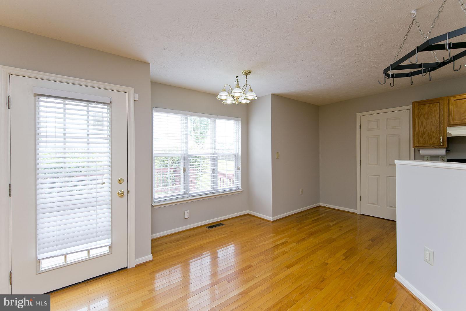 305 Goldenrod Road Winchester, VA 22602 - Photo 6 of 29 Dining Room