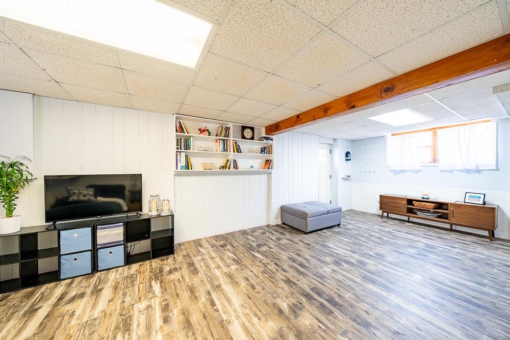 75 Hall Road Londonderry, NH 03053 - Photo 22 of 34