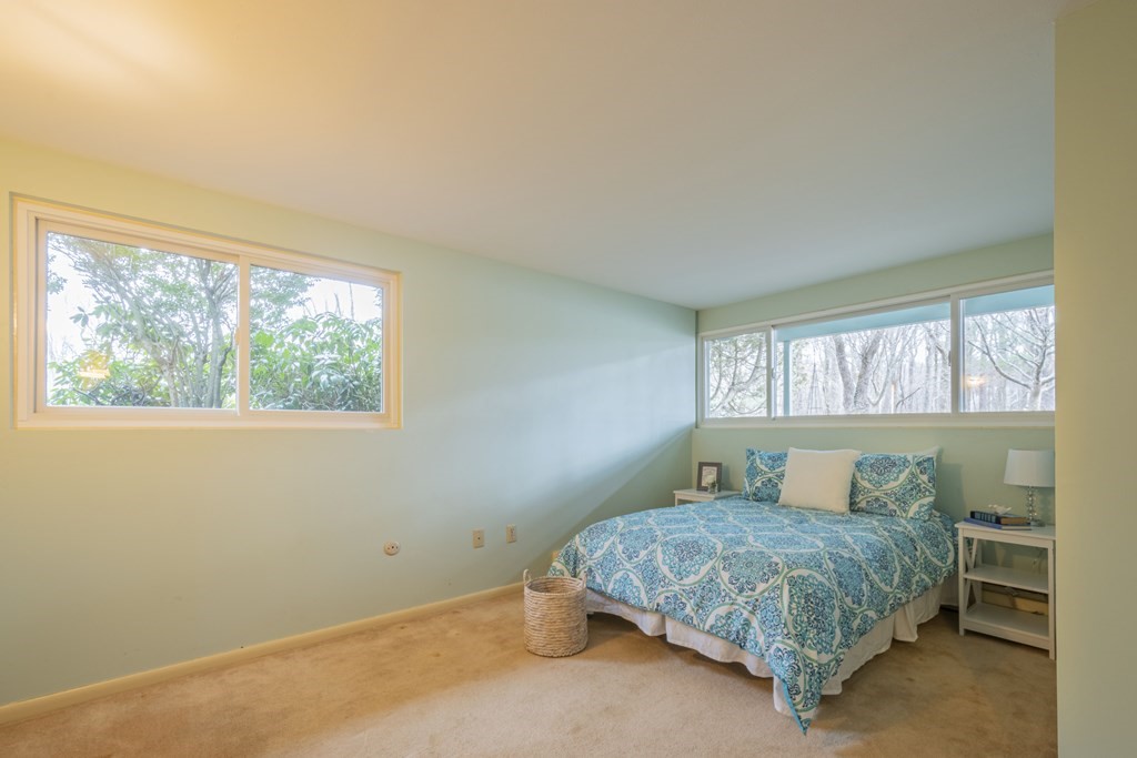 4 Spring Hill Road Acton, MA 01720 - Photo 36 of 42
