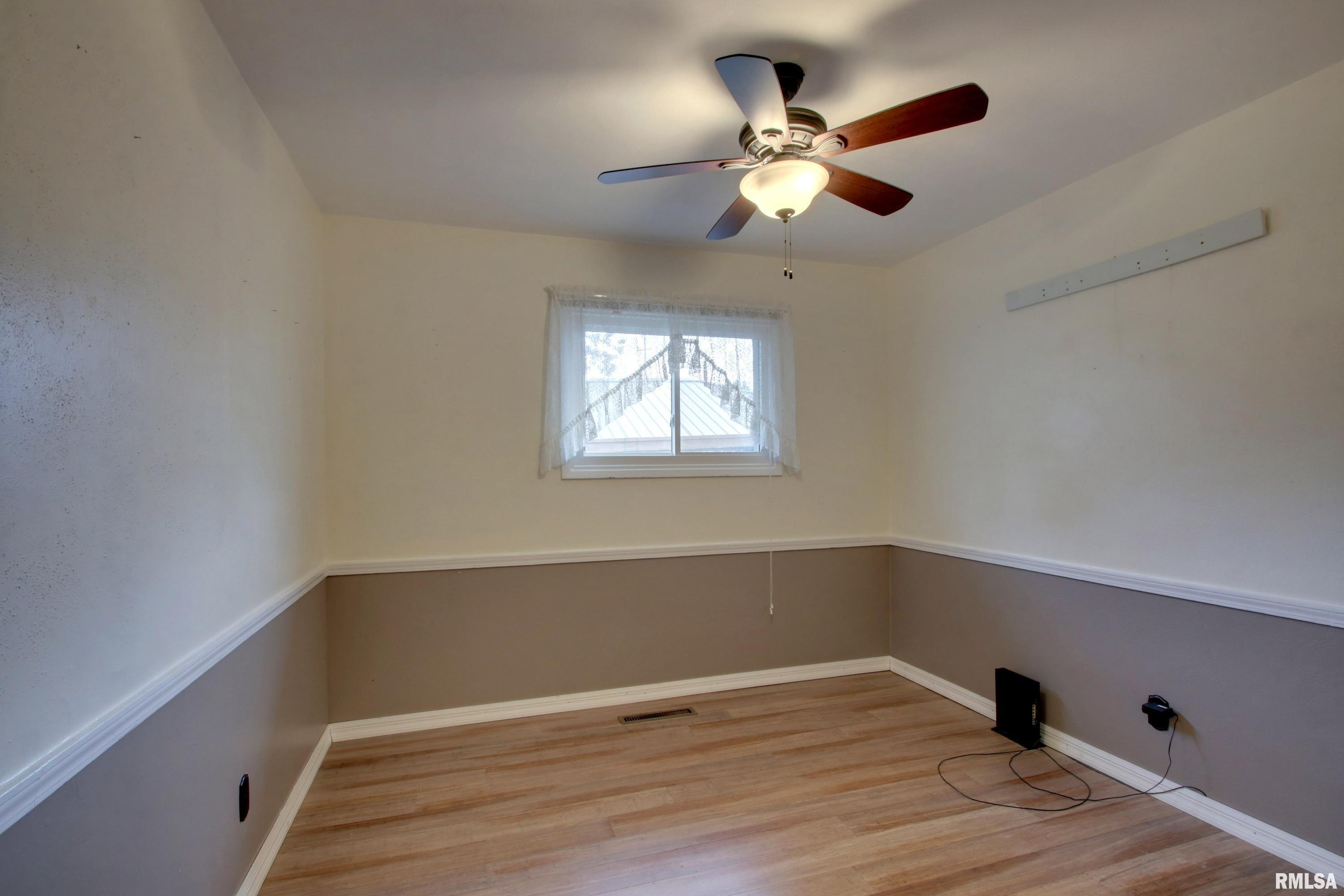 2313 Lyn Road Quincy, IL 62301 - Photo 12 of 22