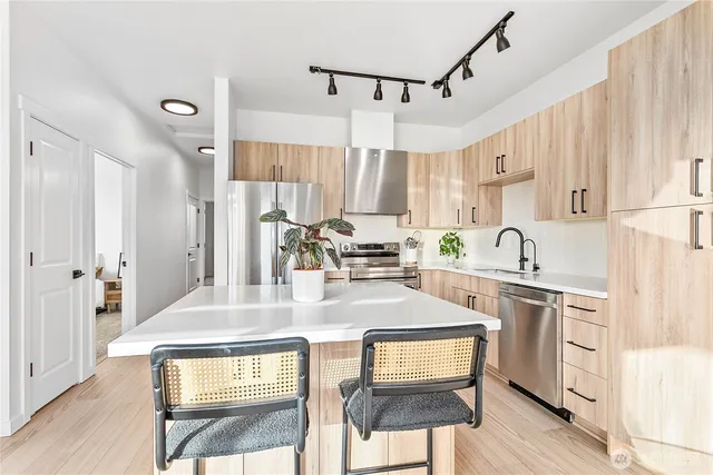 $430,000 | 2173 Sunnybrook Lane, Unit 202, Ferndale, WA 98248