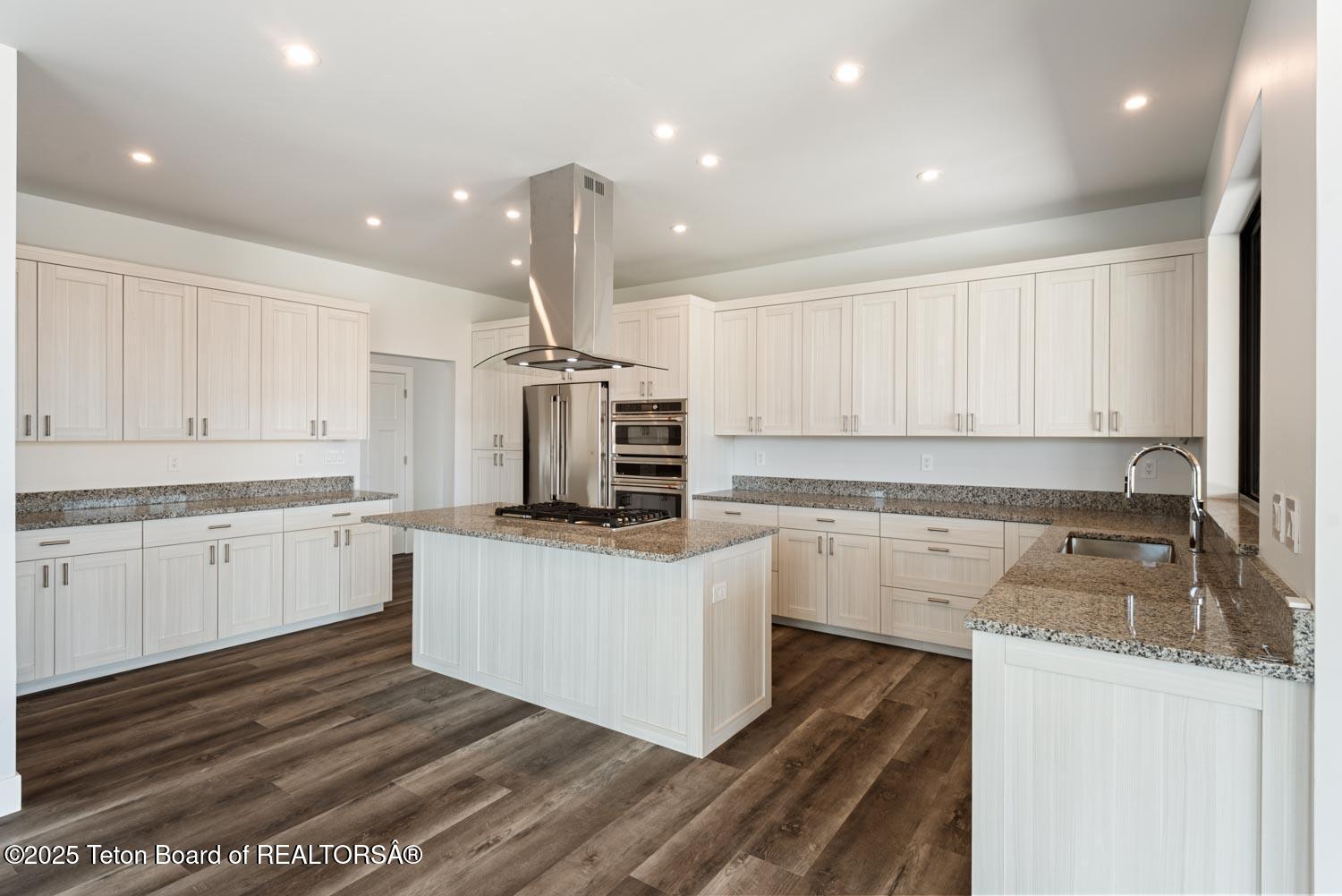 14 Carmichael Loop Pinedale, WY 82941 - Photo 15 of 61 DSC_0902