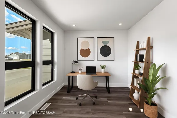 $1,255,000 | 14 Carmichael Loop, Pinedale, WY 82941