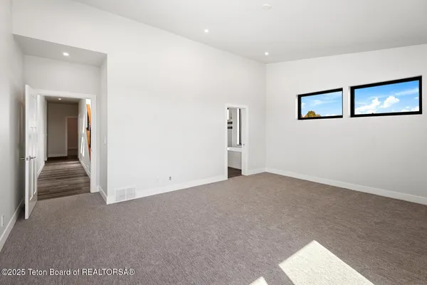 $1,255,000 | 14 Carmichael Loop, Pinedale, WY 82941