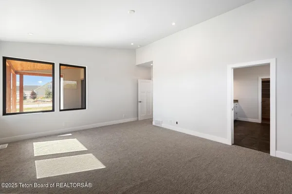 $1,255,000 | 14 Carmichael Loop, Pinedale, WY 82941