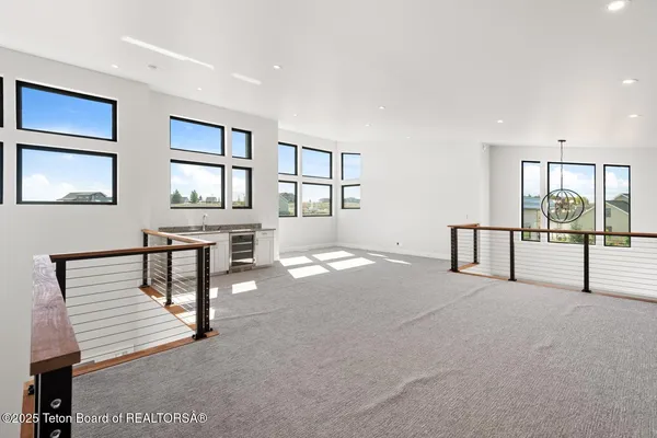 $1,255,000 | 14 Carmichael Loop, Pinedale, WY 82941