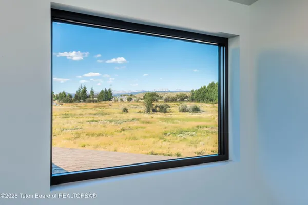$1,255,000 | 14 Carmichael Loop, Pinedale, WY 82941
