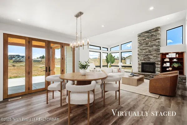 $1,255,000 | 14 Carmichael Loop, Pinedale, WY 82941