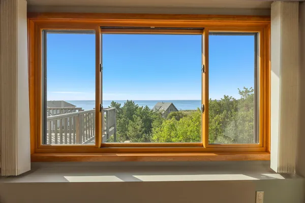 $3,200,000 | 52 Corn Hill Road, Truro, MA 02666