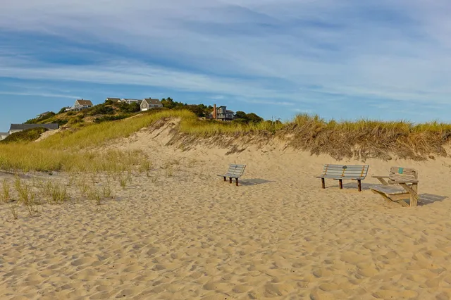 $3,200,000 | 52 Corn Hill Road, Truro, MA 02666