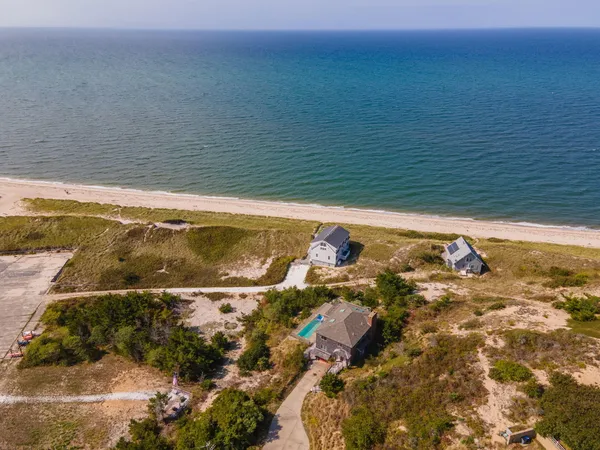$3,200,000 | 52 Corn Hill Road, Truro, MA 02666