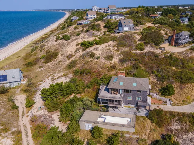 $3,200,000 | 52 Corn Hill Road, Truro, MA 02666