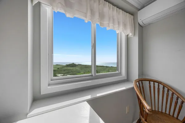 $3,200,000 | 52 Corn Hill Road, Truro, MA 02666