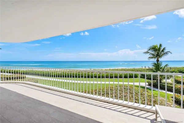 $2,095,000 | 2001 Southeast Sailfish Point Boulevard, Unit 212, Jensen Beach, FL 34957