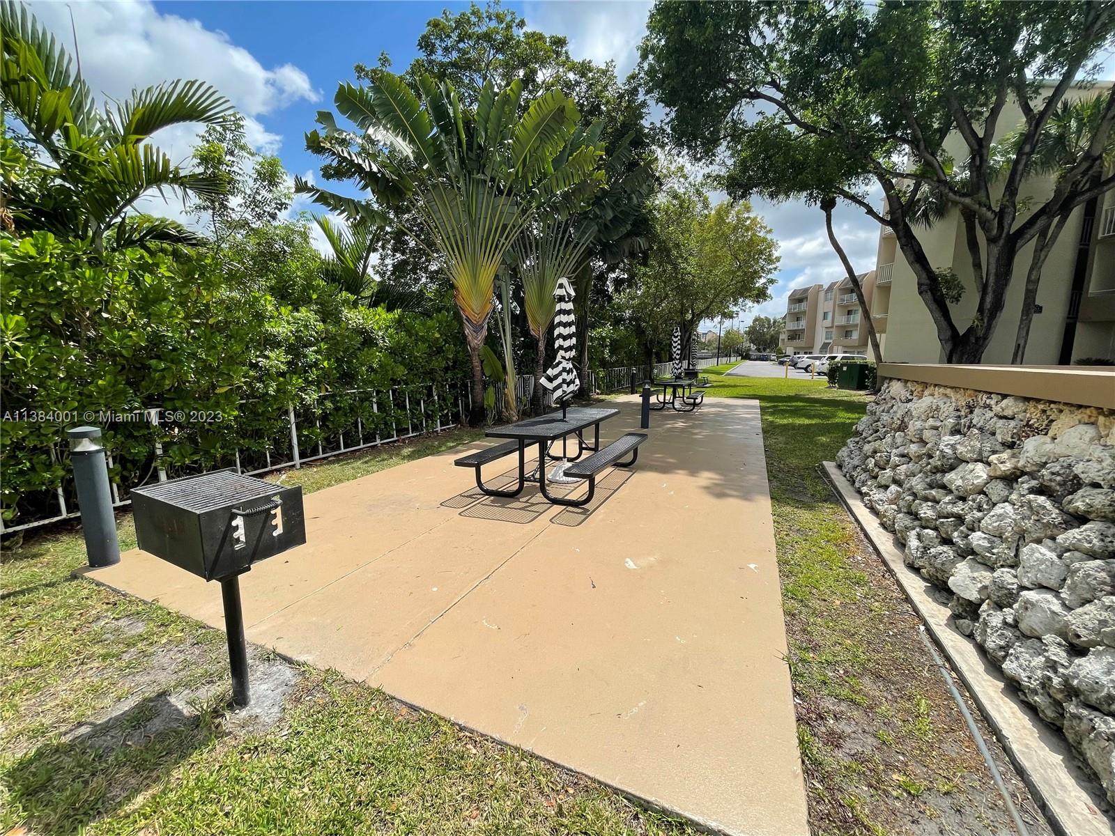 7765 Southwest 86th Street, Unit F2412 Miami, FL 33143 - Photo 48 of 53